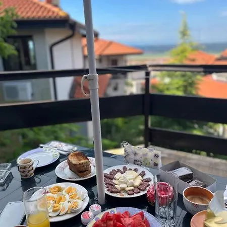 1 Bedroom In Bay View דירה קושריצה